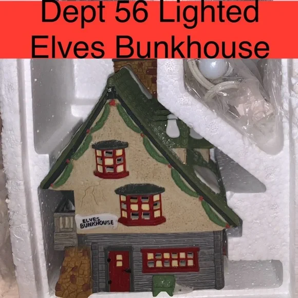 DEPARTMENT 56 LIGHTED ELVES BUNKHOUSE RETIRED PORCELAIN VILLAGE